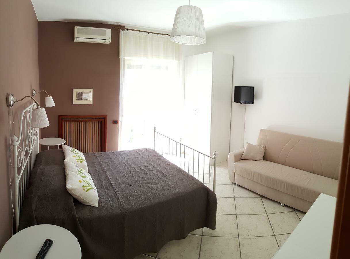 B&B Aminei Metro Napoli Dış mekan fotoğraf